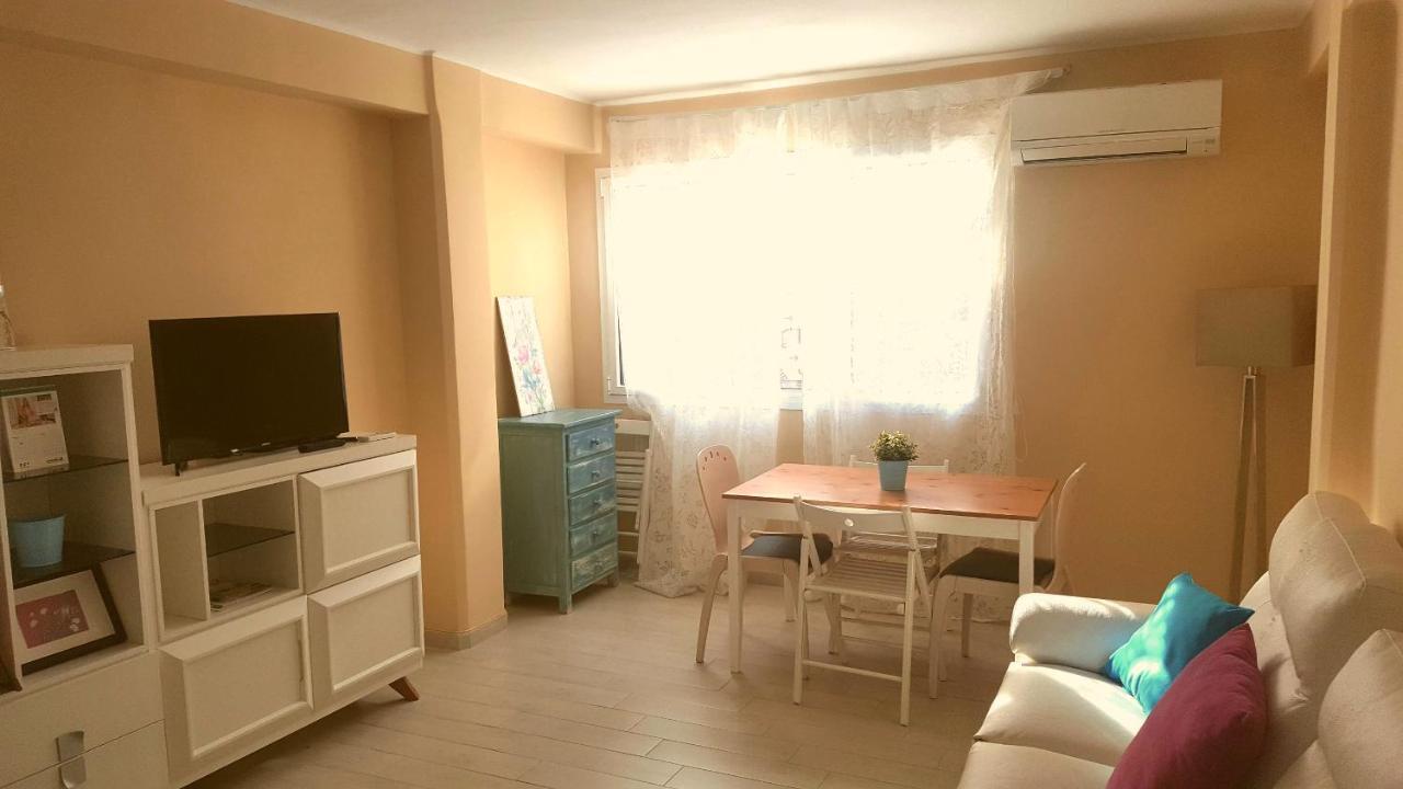 Apartamento Vialia Málaga Exterior foto